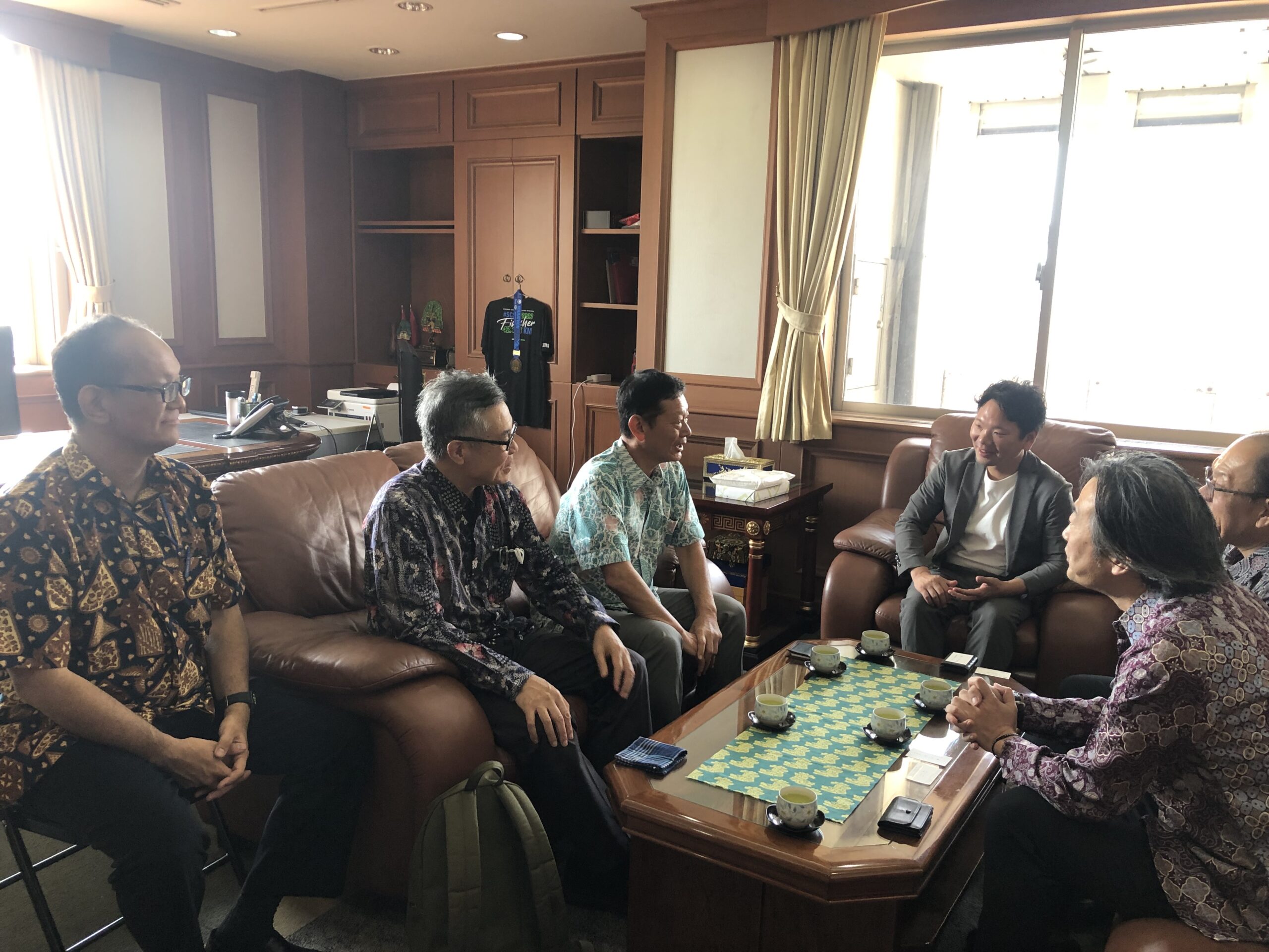 インドネシア側関係者との協議風景